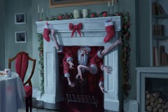 stefan-koidl-santa-in-the-fireplace